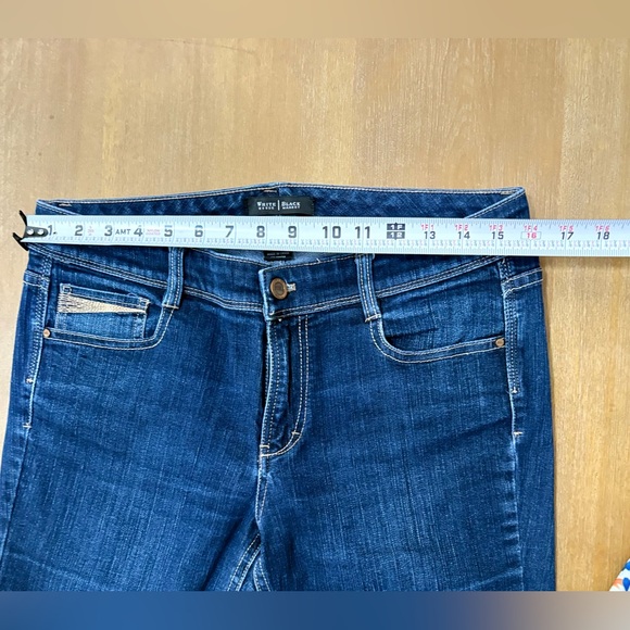 White House Black Market Indigo Wide Leg Jeans - Picture 4 of 13